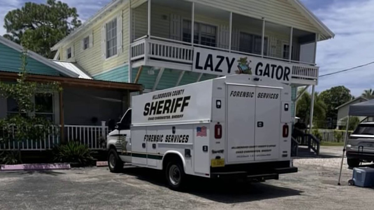 2 Florida deputies and suspect hospitalized after shooting near Tampa – NBC 6 South Florida