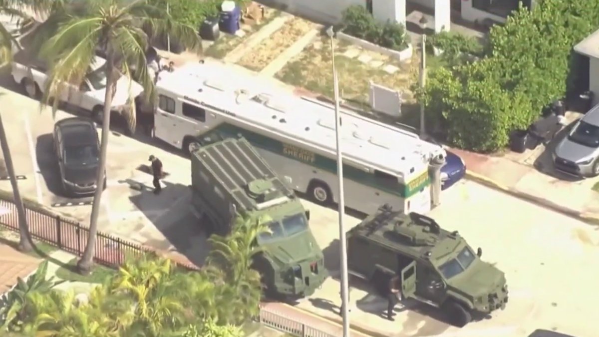 17-year-old suspect shot, killed by deputy in Miami Beach, MDSO says – NBC 6 South Florida