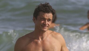 Orlando Bloom shows off his toned abs with Luisa Laemmel on Italian vacation