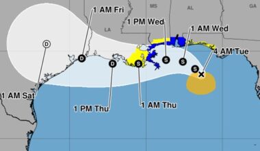 Tropical Storm Bertha threatens Panhandle, US Gulf coast