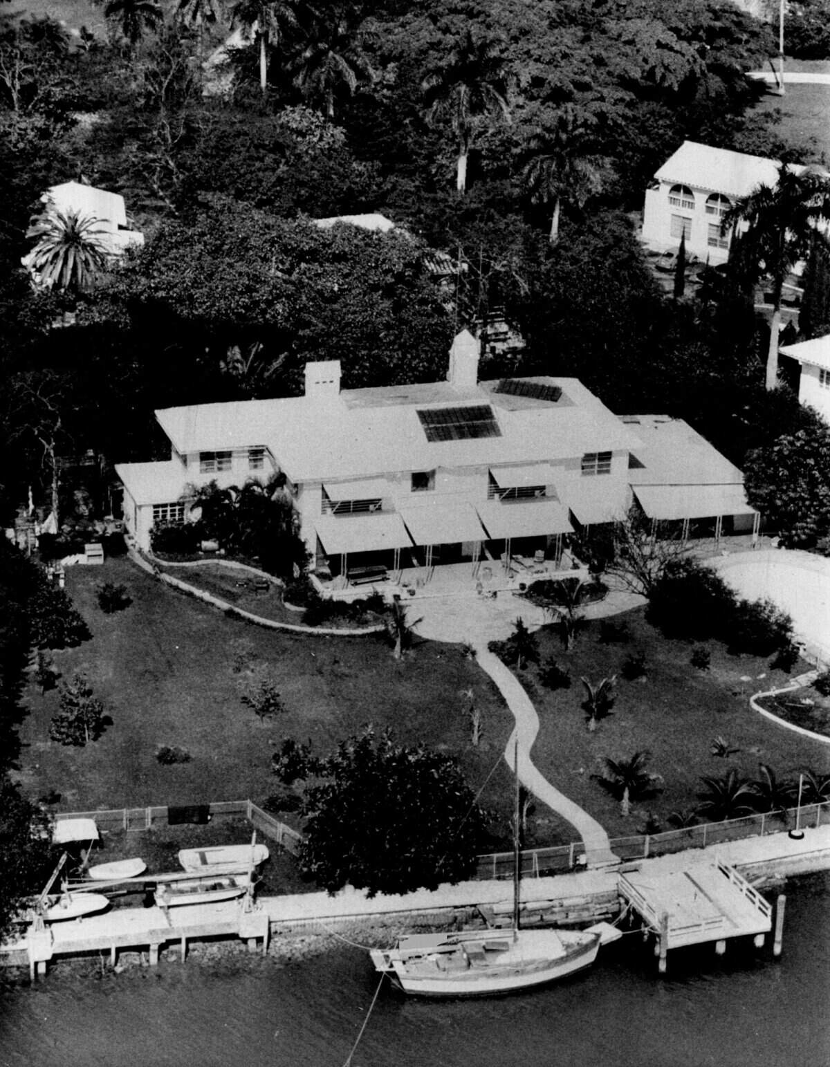 A mansion on Star Island.