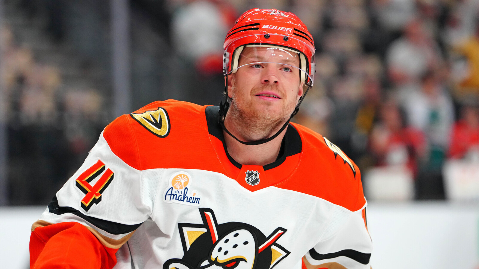 John Carlson Signs with the Tampa Bay Lightning