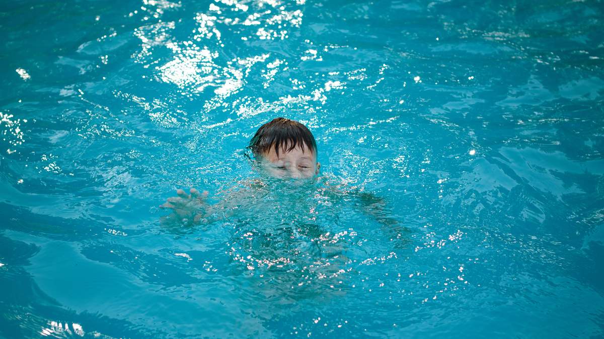 4-Year-Old Boy Hospitalized After Plantation Near Drowning | NewsRadio WIOD