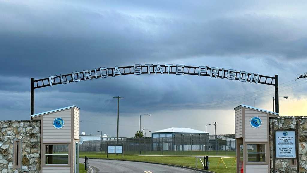 Man, 74, becomes oldest inmate executed in Florida in state’s 10th lethal injection this year