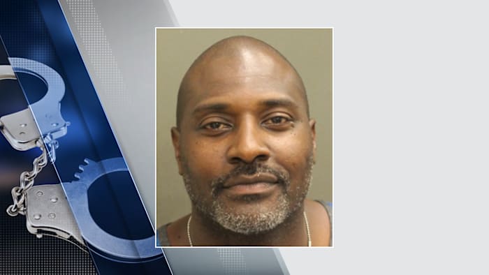 Former NFL Jacksonville Jaguars Marcellus Wiley arrested on domestic battery charge in Central Florida