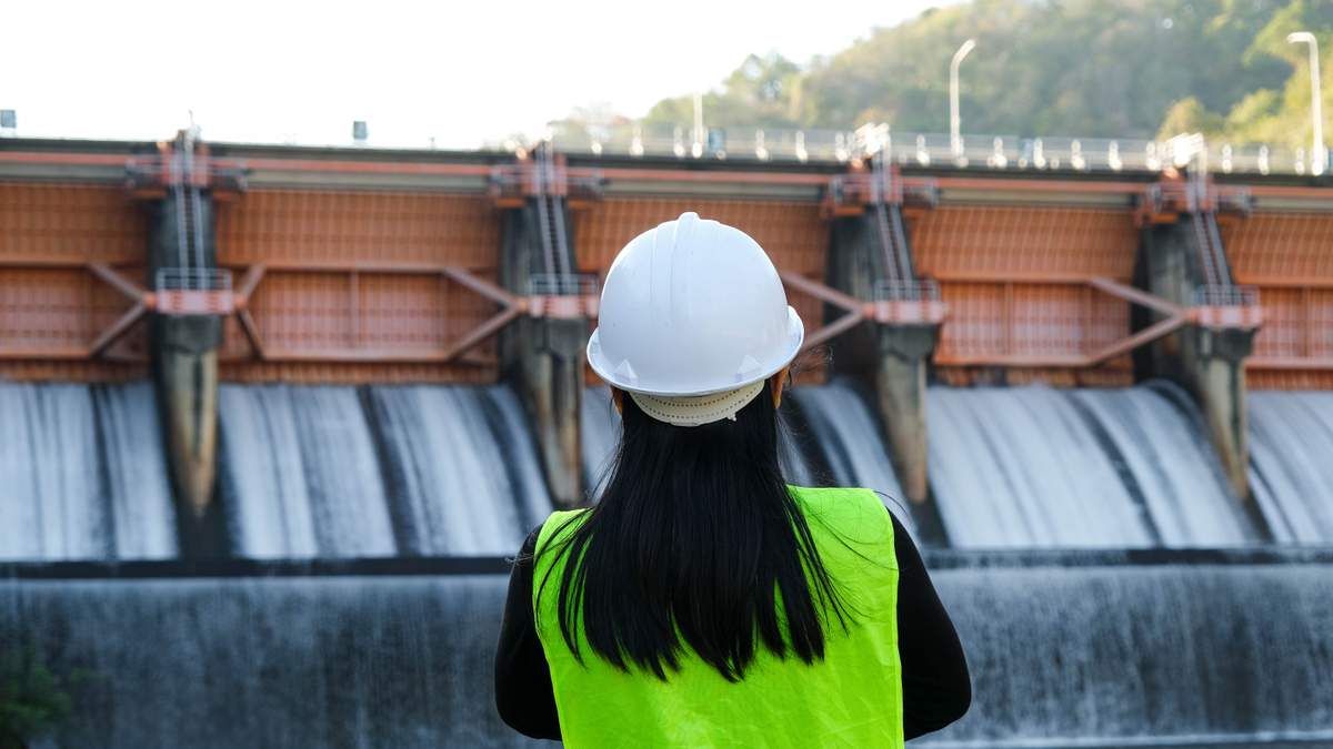Hillsborough Approves $650 Million for Water and Sewer Projects | NewsRadio WFLA
