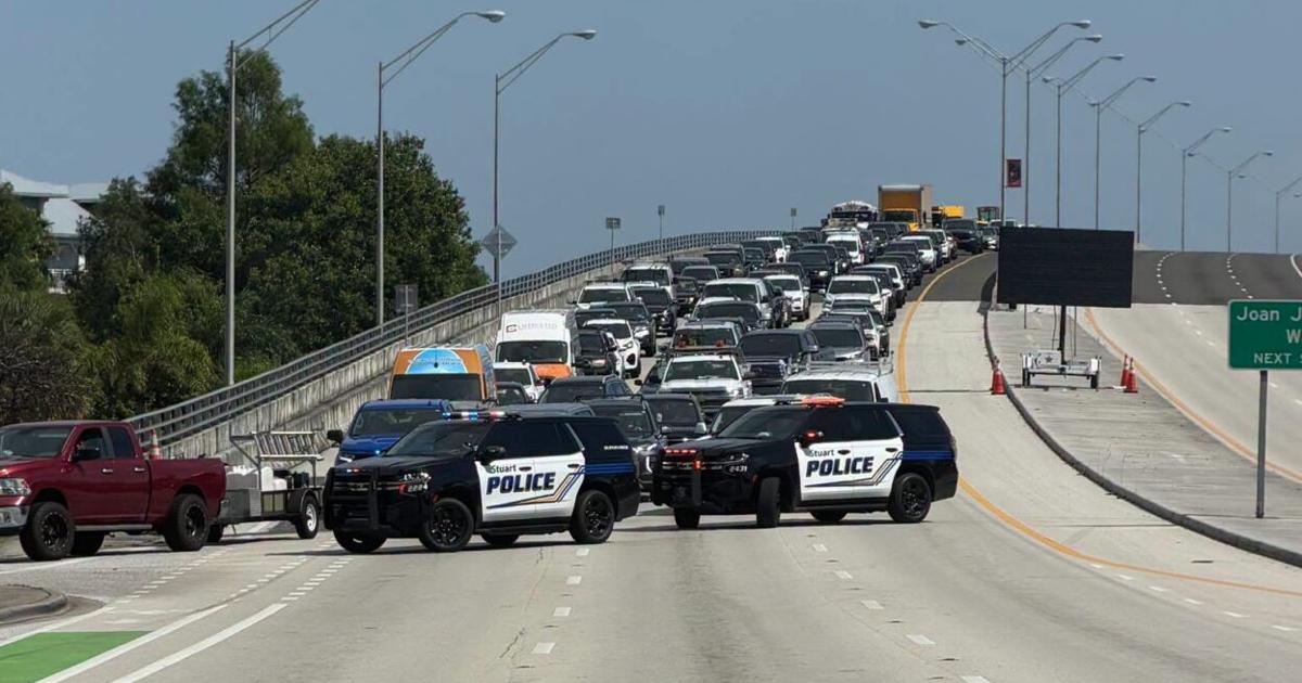 Northbound lanes open near Roosevelt Bridge after multi-vehicle crash | Martin County
