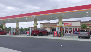 Gas prices fall ahead of Fourth of July as millions prepare to travel | Lee County