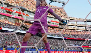 Orlando Gill, the Paraguayan goalkeeper who is up against Mbappé: a price that could be a "bargain" on the market in tune with the World Cup trend
