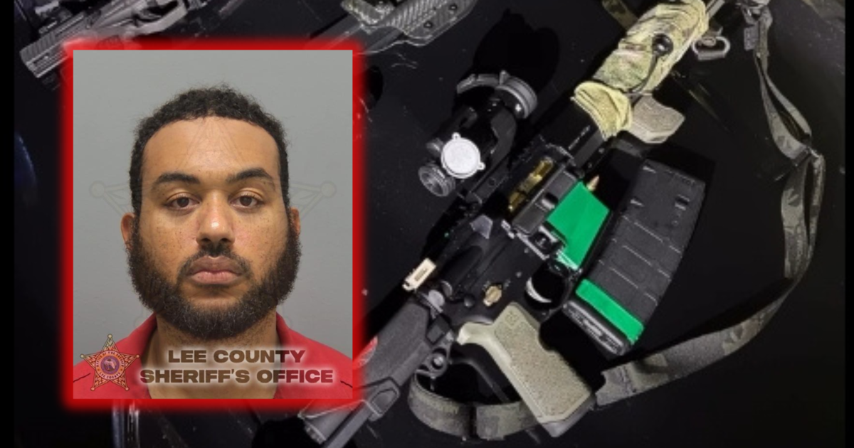 Armed burglary suspect found hiding in Cape Coral home's pool bathroom | Lee County