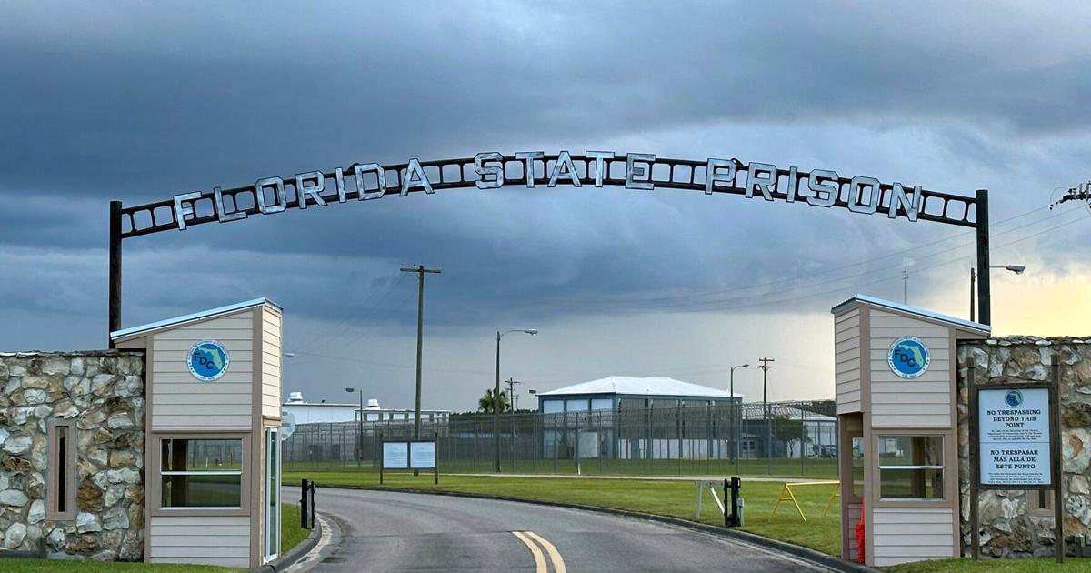 Florida puts ex-police officer to death for girl's murder, first of 2 executions set for single day | Associated Press