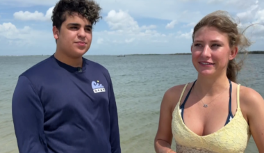 Kiteboarders flock to Sanibel as tropical system brings strong south winds | Lee County