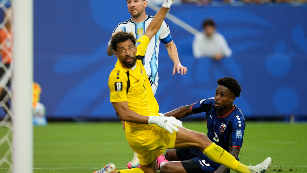 Vozinha won't play with Lionel Messi's Inter Miami, but he has a new home at famous South American club