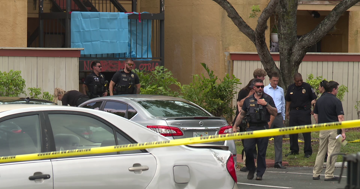 Fort Myers man in jail after deadly shooting at Winkler Ave. apartments | Lee County