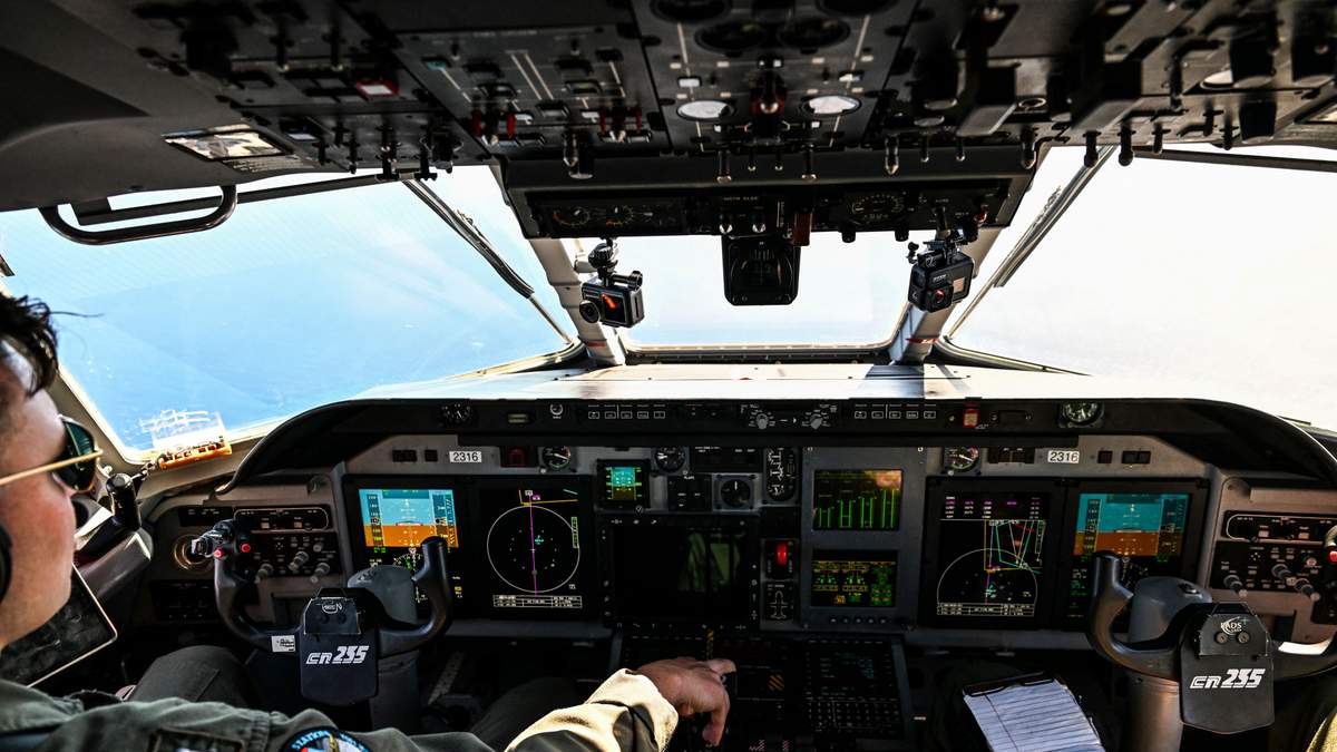 Miami Coast Guard Medevac: Bimini Dog Attack