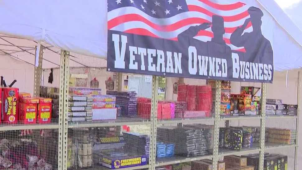 Veteran-owned Florida fireworks stand targeted by thieves, police investigating
