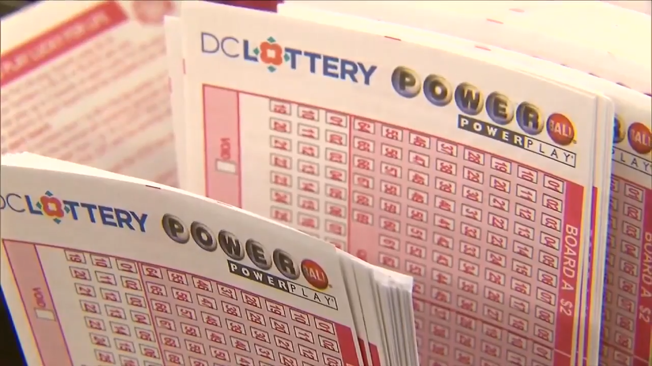 Upcoming Powerball, Mega Millions drawings feature jackpots totaling over $1 billion - WSVN 7News | Miami News, Weather, Sports