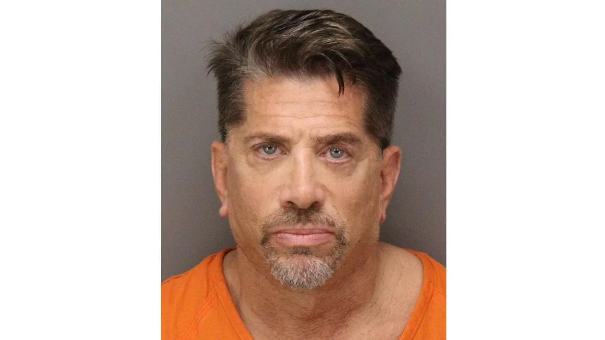 Florida Man Appeared to Think Pointing Laser At Sheriff's Helicopter Was A Bright Idea