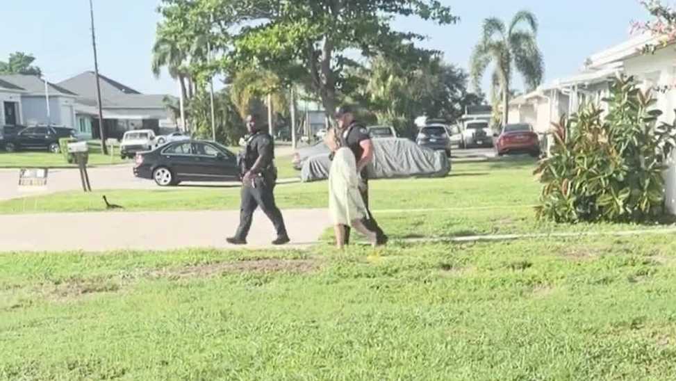 Florida woman accused of stealing electricity with extension cord from apartment