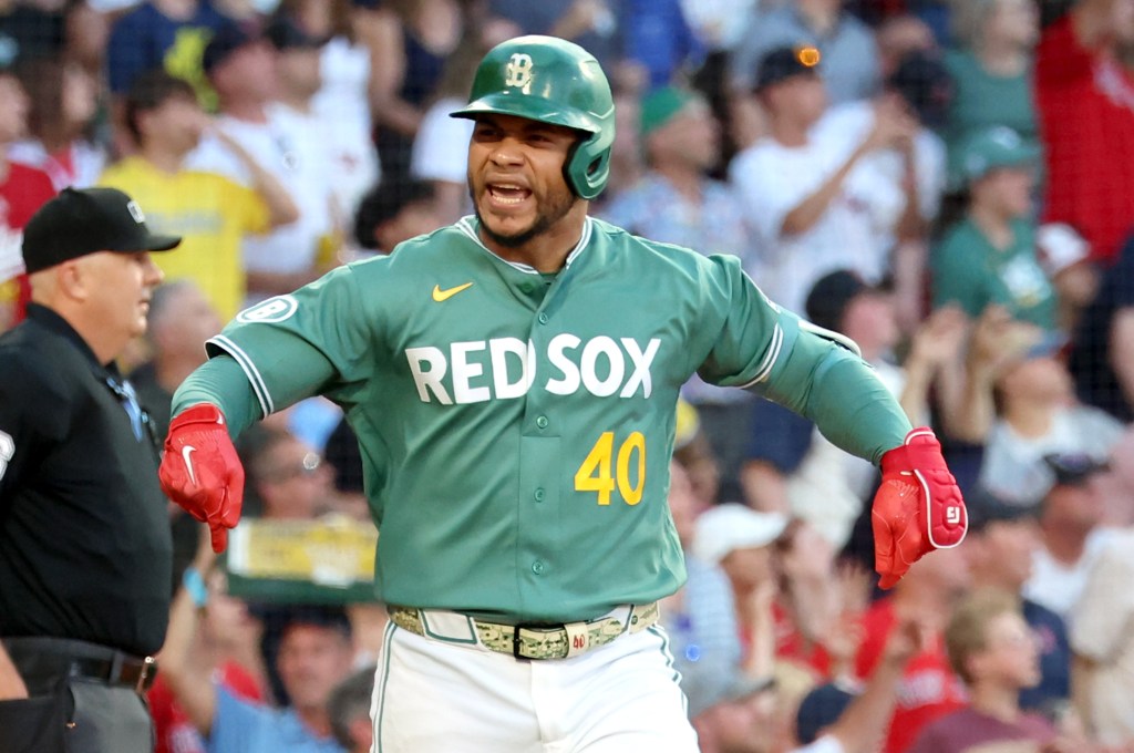Red Sox beat Rays to sweep doubleheader, extend win streak to 11 games