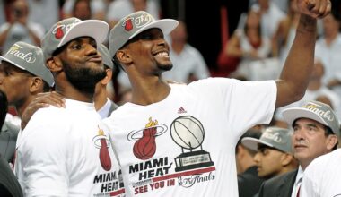 Chris Bosh casts a Miami Heat vote for LeBron James