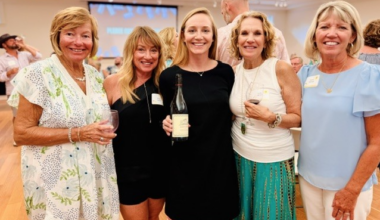 CCA hosts summer wine tasting - SANIBEL-CAPTIVA