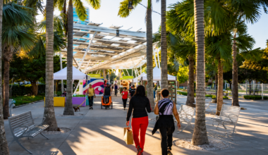 St. Pete considers upgrading Pier Marketplace, replacing tents with permanent kiosks