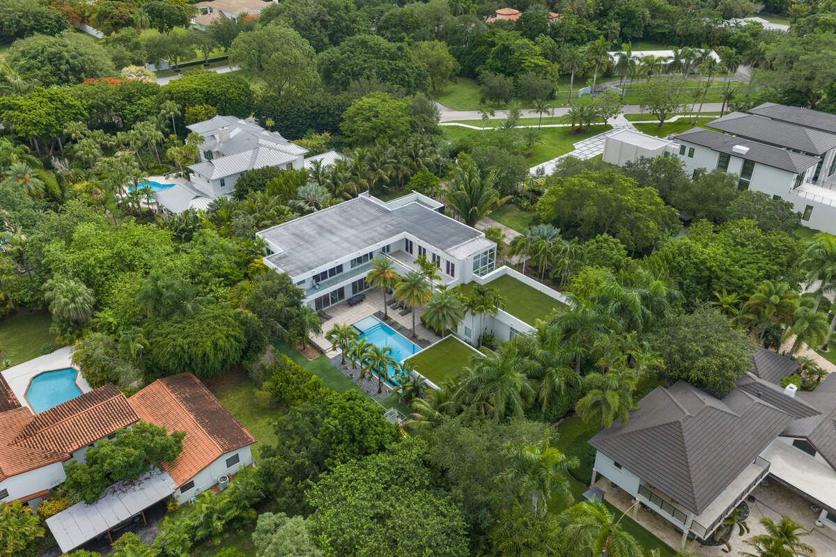 Pinecrest has become popular with wealthy buyers looking for more space.