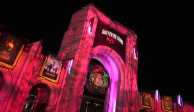 OPINION: The Great Halloween Horror Nights Express Debate: Balancing Business and Fan Loyalty – Inside Universal