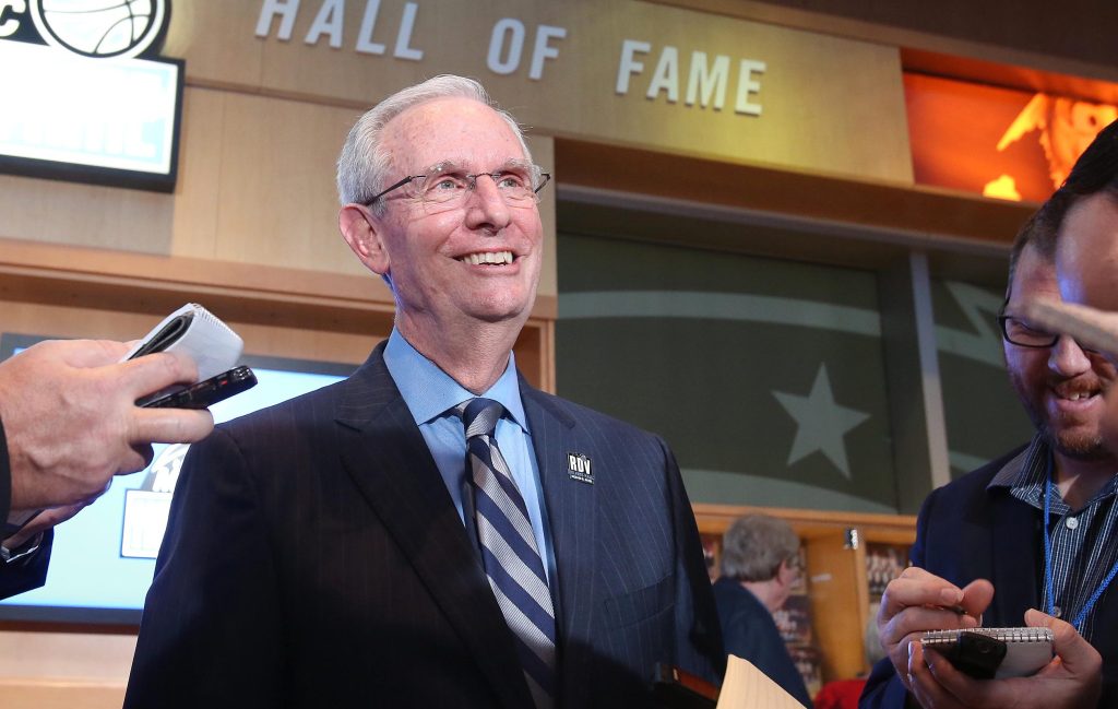 Orlando Magic broadcaster David Steele retires