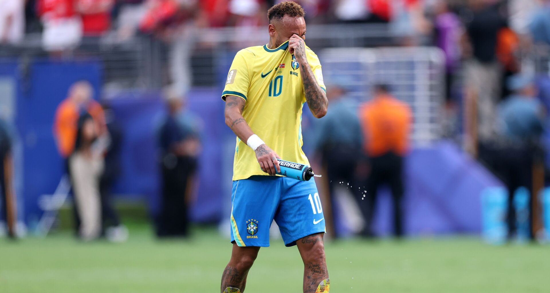 VIDEO: Was Neymar ever fit enough for 2026 World Cup duty? Brazil’s all-time leading goalscorer spotted riding mobility scooter around Universal Orlando theme park