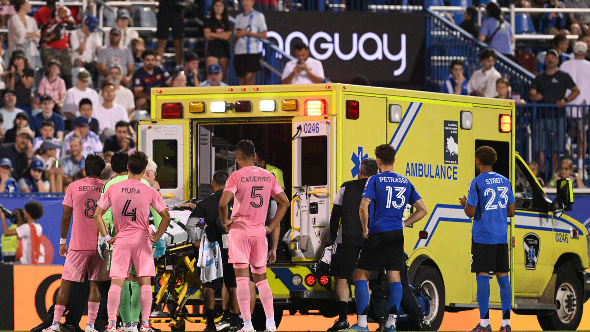 MONTREAL, QUEBEC - JULY 25: Medics carry German Berterame #19 of Inter Miami CF into an ambulance after suffering an injury during the MLS match between CF Montreal and Inter Miami CF at Saputo Stadium on July 25, 2026 in Montreal, Quebec. (Photo by Tim Austen/Getty Images) MONTREAL, QUEBEC - JULY 25: Medics carry German Berterame #19 of Inter Miami CF into an ambulance after suffering an injury during the MLS match between CF Montreal and Inter Miami CF at Saputo Stadium on July 25, 2026 in Montreal, Quebec. (Photo by Tim Austen/Getty Images)