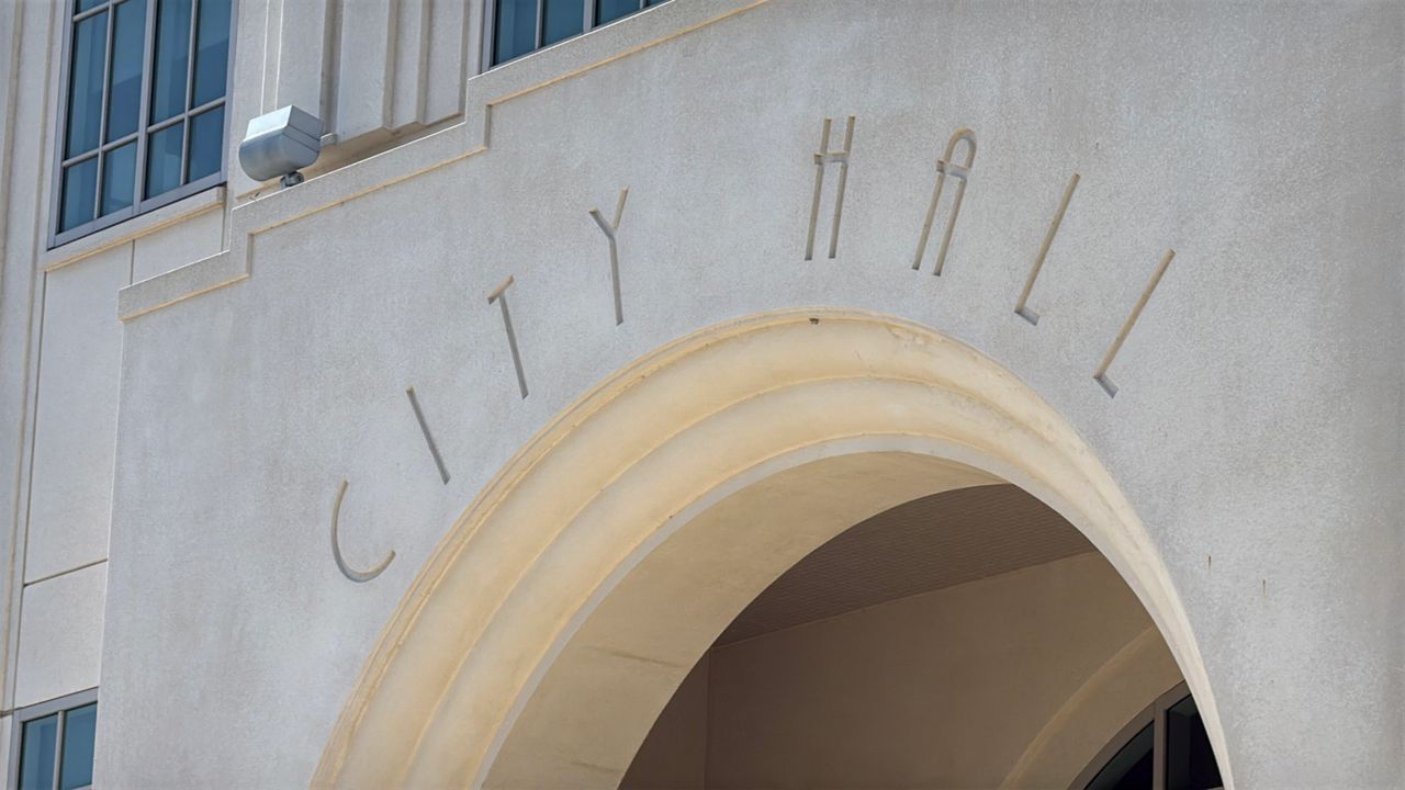 Winter Garden city commissioners will consider approving a 5% local business tax increase Thursday. (Spectrum News/Emma Delamo)