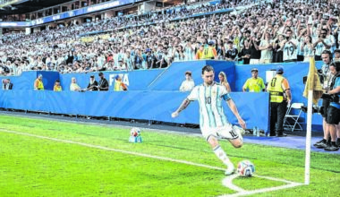 Tickets and prices for third-place World Cup match in Miami