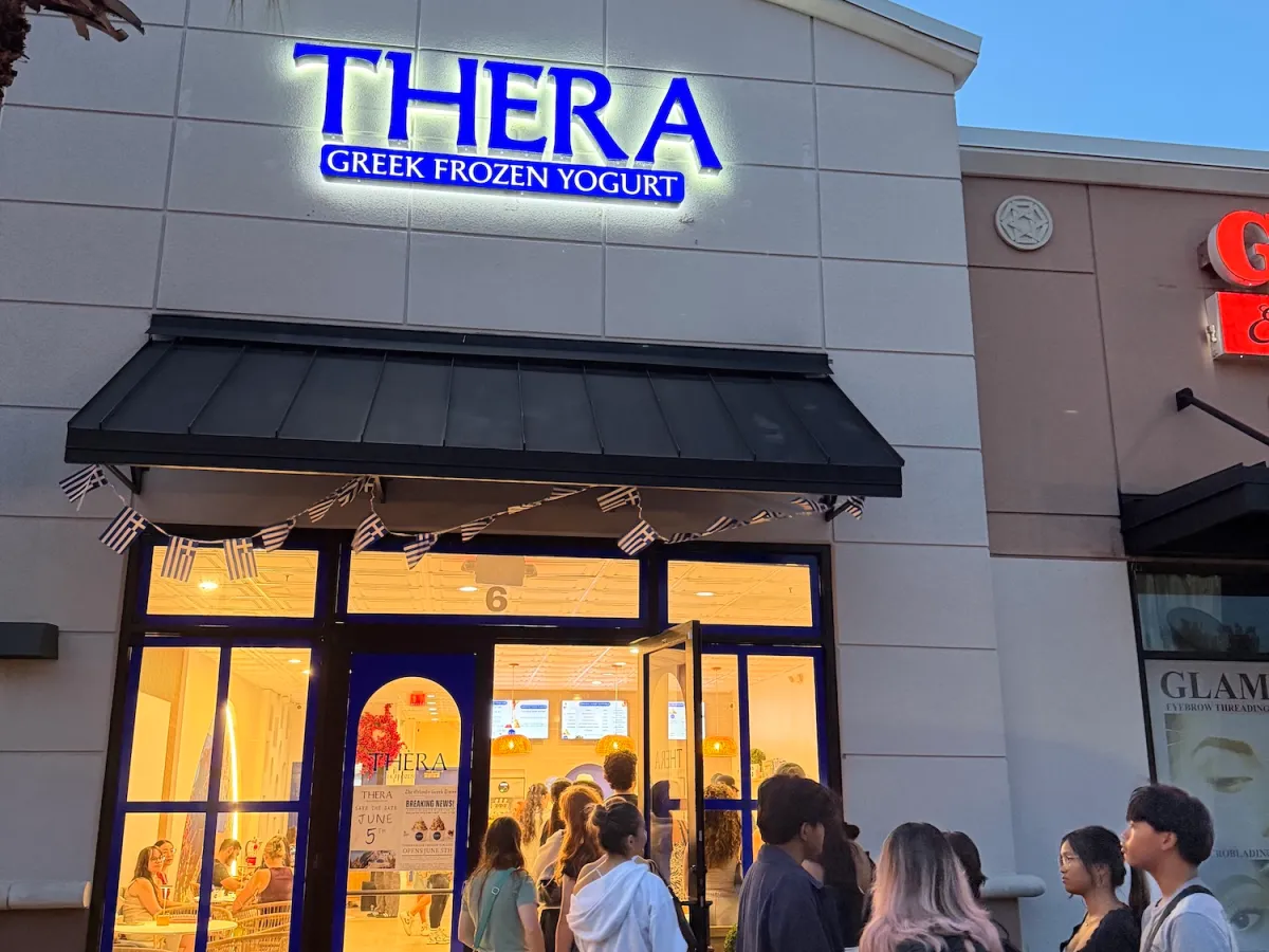 New Greek Frozen Yogurt Shop Brings an Authentic Taste of Greece to Waterford Lakes