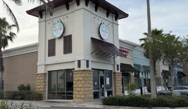 Economics are taking a bite out of restaurant profits, but not all owners are retreating