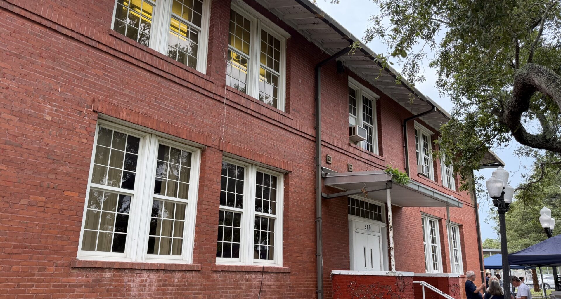 Community meeting held for Clearwater school property