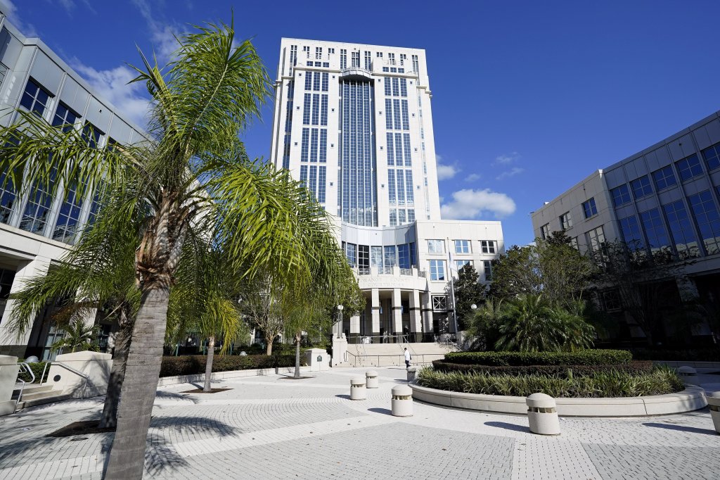 Supreme Court rejects reprimand for Orange County judge over ‘cotton’ remark – Orlando Sentinel