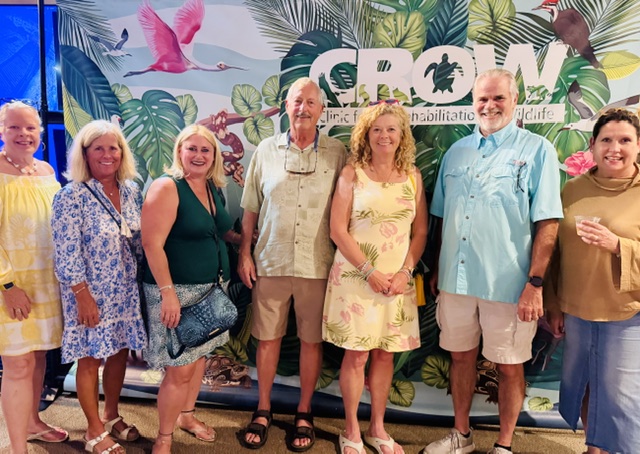 Kiwanis holds social at CROW - SANIBEL-CAPTIVA