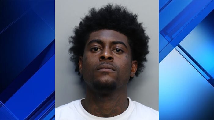 Miami police find meth in man’s Louis Vuitton bag after 2 car crashes, chase, cops say