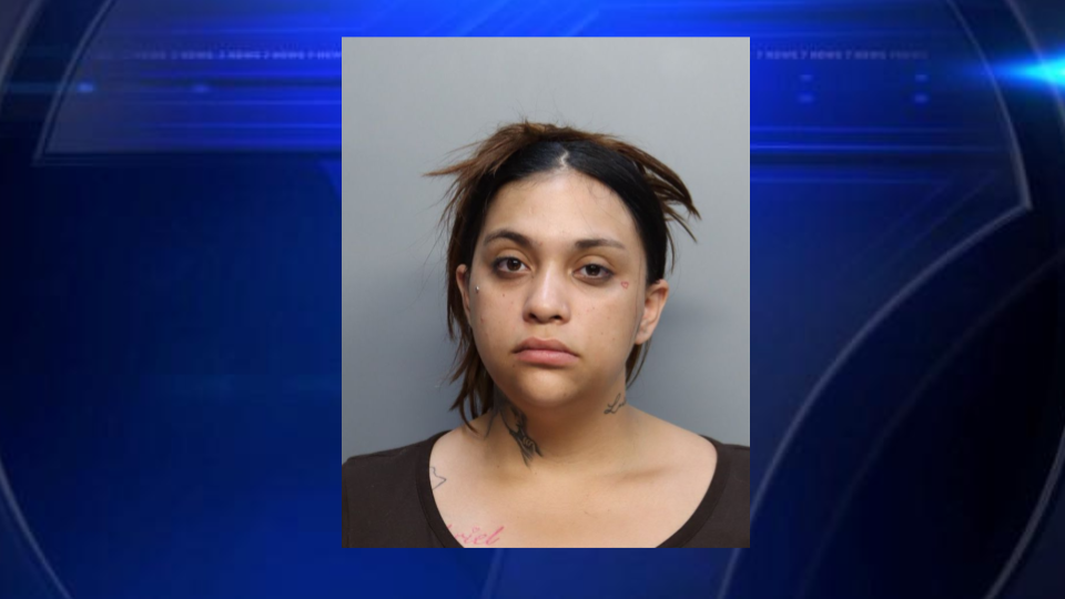 Hialeah woman accused of luring victims into armed robbery, making off with $8 - WSVN 7News | Miami News, Weather, Sports
