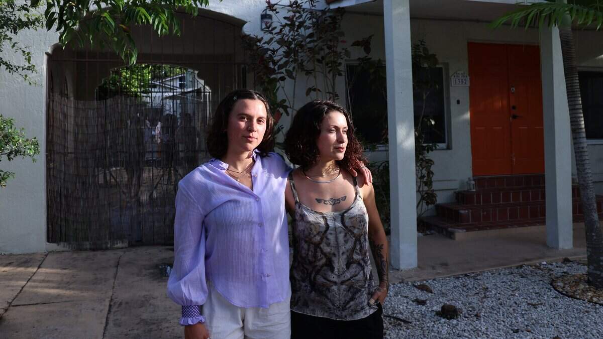 Miami artists stage farewell for a 100-year-old home