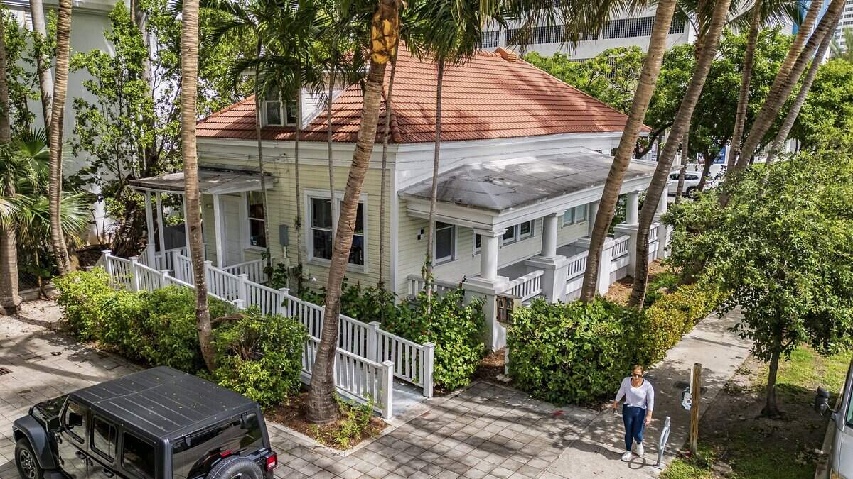 Miami sells historic Brickell cottage to Ken Griffin for $3M