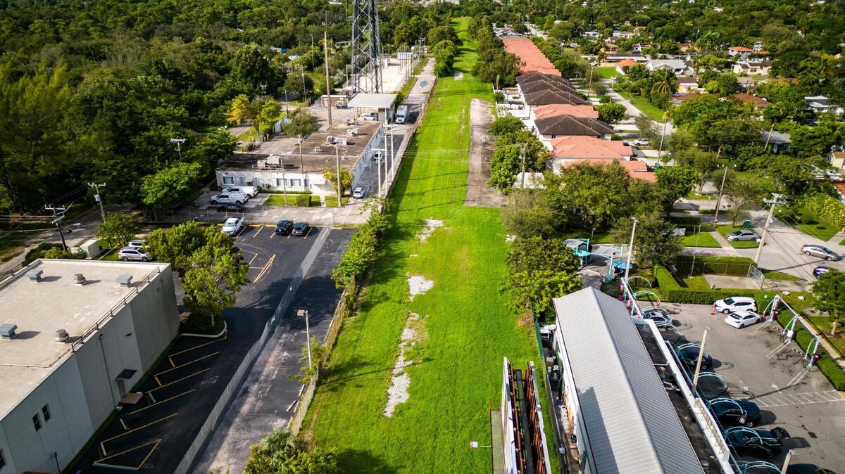 A drone view looking north shows a section of the disused railway that will be converted into the Ludlam Trail near the intersection of Coral Way and Southwest 70th Avenue in west Miami-Dade County. A drone view looking north shows a section of the disused railway that will be converted into the Ludlam Trail near the intersection of Coral Way and Southwest 70th Avenue in west Miami-Dade County.