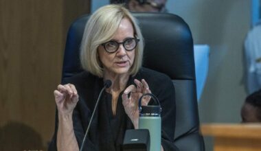 Miami commission advances mayor’s $450M bond to November