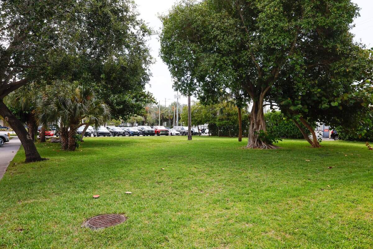 A view of 1530 Levante Avenue in Coral Gables, Florida on Tuesday, June 30, 2026.The property will be rezoned as part of a deal with the City of Coral Gables that will expand the University of Miami boundaries and make a new hospital possible in the future along the US.1 corridor.