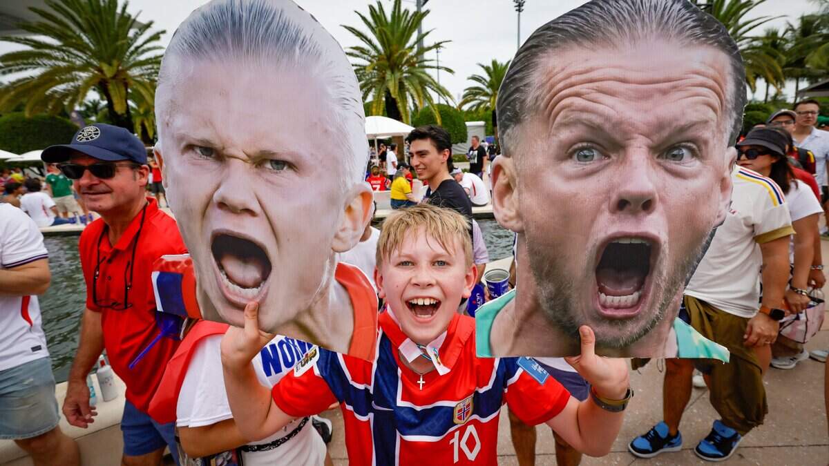 Photos of fans outside Norway vs. England match in Miami