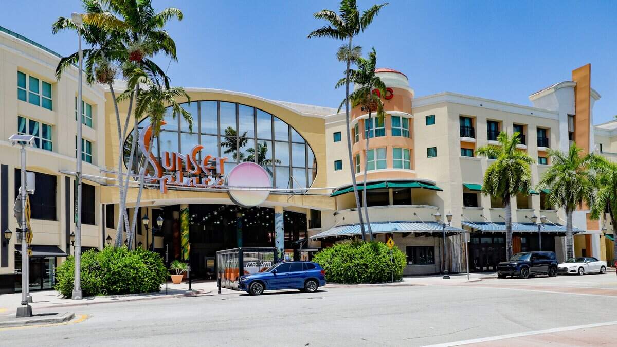 When will Sunset Place in South Miami be demolished?