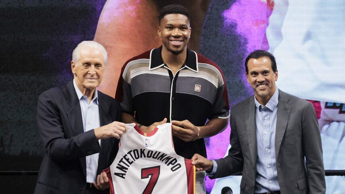 Pat Riley addresses Miami Heat’s pursuit of LeBron James