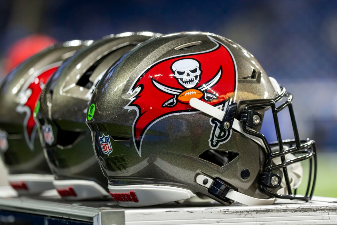 Tampa Bay Buccaneers All-Pro Expresses Regret Over Early Retirement